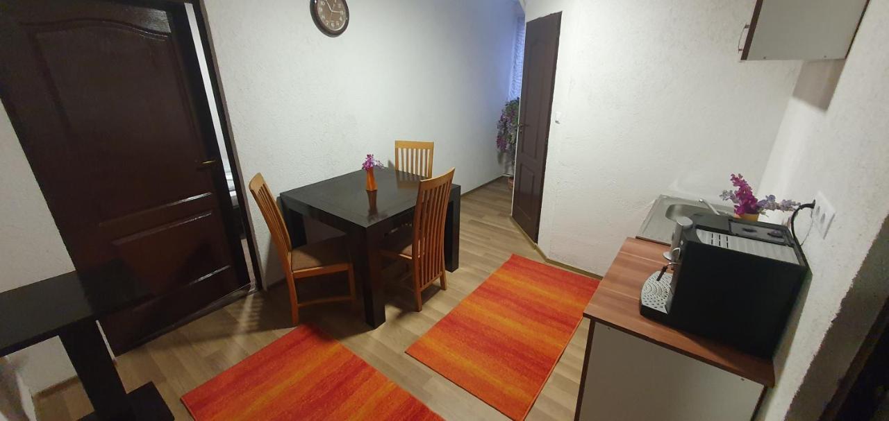 Apartman House Lejlighed Odorheiu Secuiesc Eksteriør billede